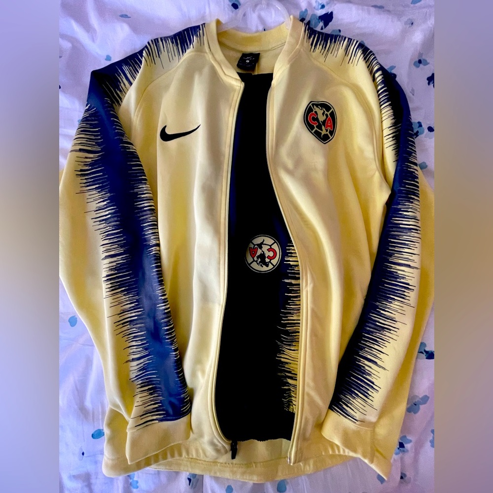 Full CA Nike Warmup Kit